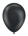 Un ballon en latex de 24 pouces Shadow Chrome Like Tuftex Effects de Tuftex avec une surface noire brillante et légèrement réfléchissante, gonflé et flottant sur un fond blanc uni.