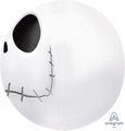 Le ballon Orbz Jack Skellington de 16 pouces, signé Anagram/MD, arbore un visage en forme de crâne avec un sourire noir brodé et un grand œil, ainsi que le logo Anagram dans le coin inférieur droit.