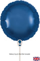 Ballon rond bleu marine de 9 pouces en feuille d'Oaktree (remplissage à l'air uniquement, valve auto-obturante) sur un bâton blanc. Paquet de 5. Remarque : le ballon et le bâton ne sont pas inclus. Petit drapeau britannique dans le coin inférieur droit.