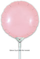 Un ballon rond rose mat de 9 pouces en feuille d'Oaktree (remplissage à l'air uniquement, valve auto-obturante, 5 par paquet), présenté sur un support blanc avec la mention "Ballon Cup & Stick Not Included" affichée en dessous.