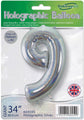 Le ballon Oaktree 34" Number 9 Holographic Silver Foil est emballé et étiqueté pour être gonflé à l'hélium ou à l'air. L'emballage comporte un drapeau britannique, avec la mention "Conçu et imprimé au Royaume-Uni".