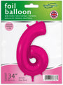 El globo Oaktree 34" Number 6 New Pink Foil Balloon viene en un envoltorio transparente con la inscripción "foil balloon", GIGANTE 34 (86,4 cm) y un emblema de la bandera del Reino Unido. Ideal para cumpleaños, puede llenarse con helio o aire.