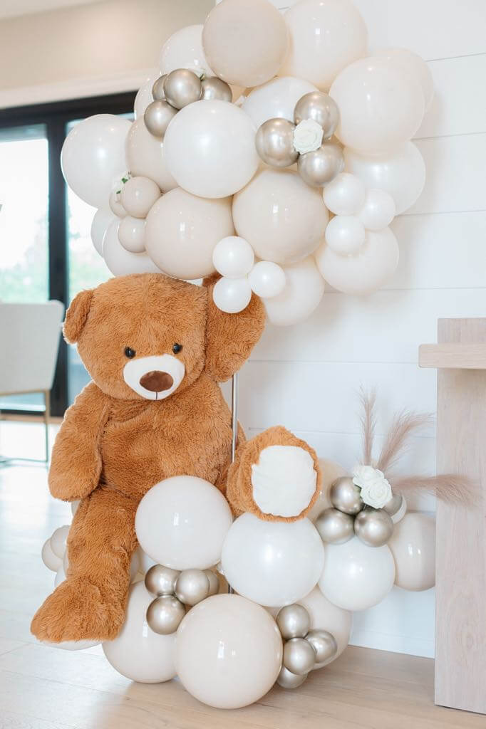Balloon Designs By Jillian - Teddy Bear Theme