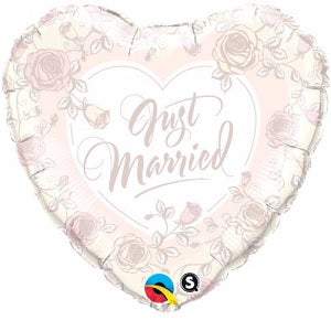 18" Just Married Roses Mylar Balloon